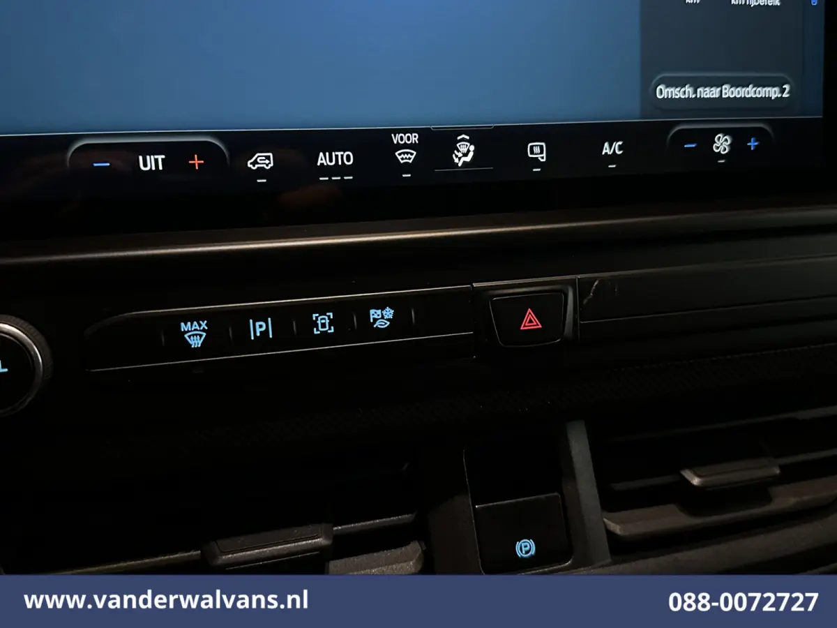 2.0 TDCI 136pk L2H1 Euro6 Airco | Camera | LED | Apple Carplay | Cruisecontrol Android Auto, Verwarmde voorruit, Parkeersensoren, Bijrijdersbank, 2740kg trekvermogen
