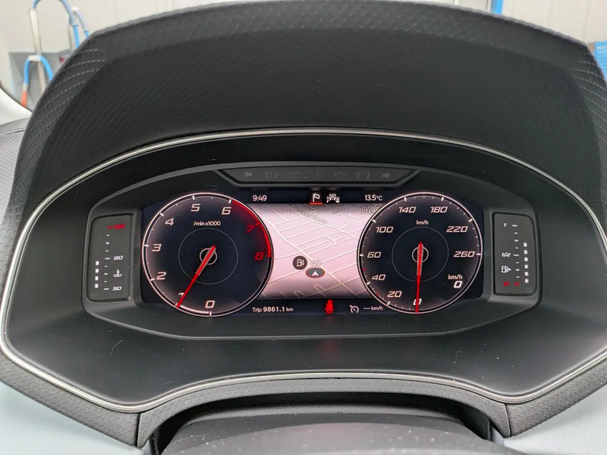 1.0 TSI Style Business Intense