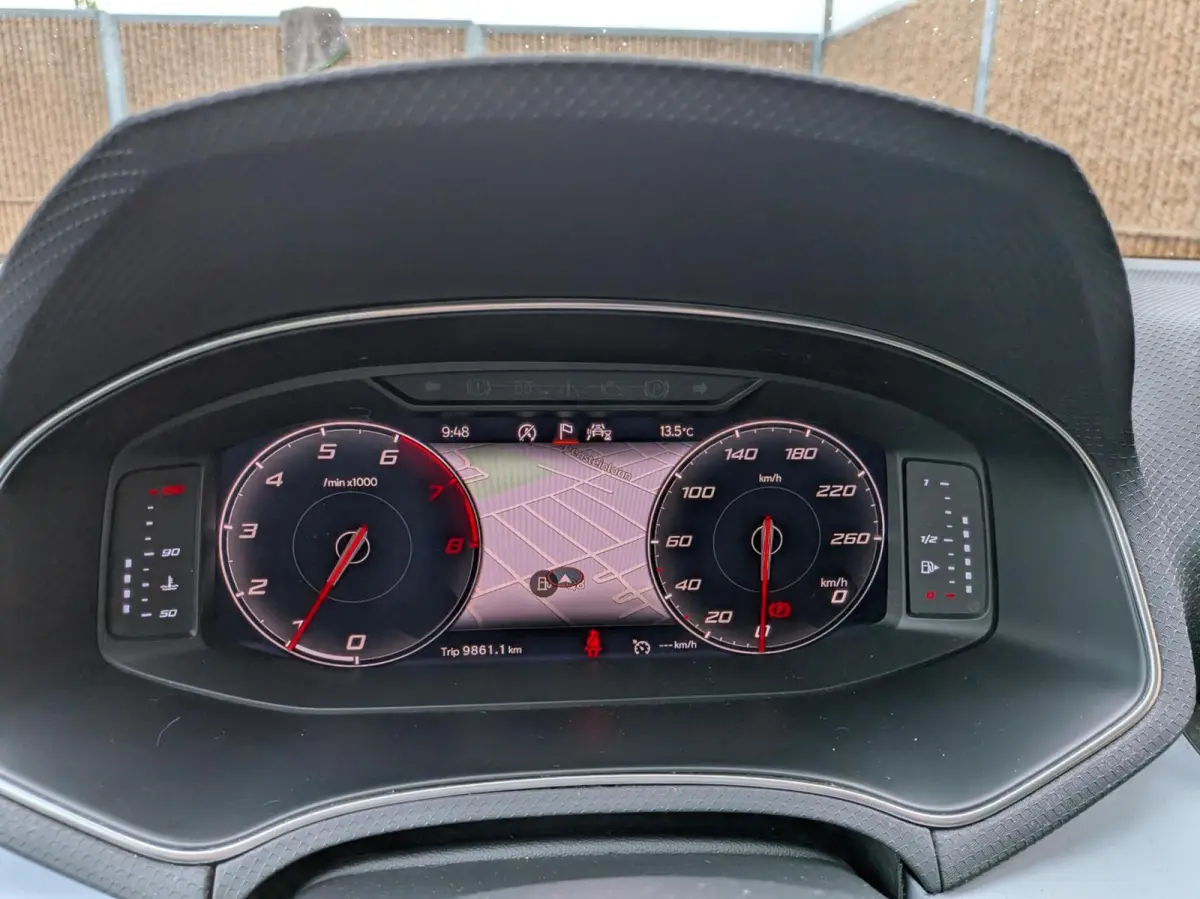 1.0 TSI Style Business Intense