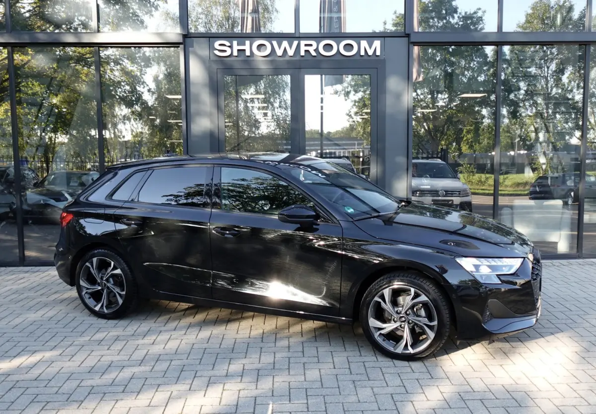 30 TFSI ACC CAM NAV CARPLAY'