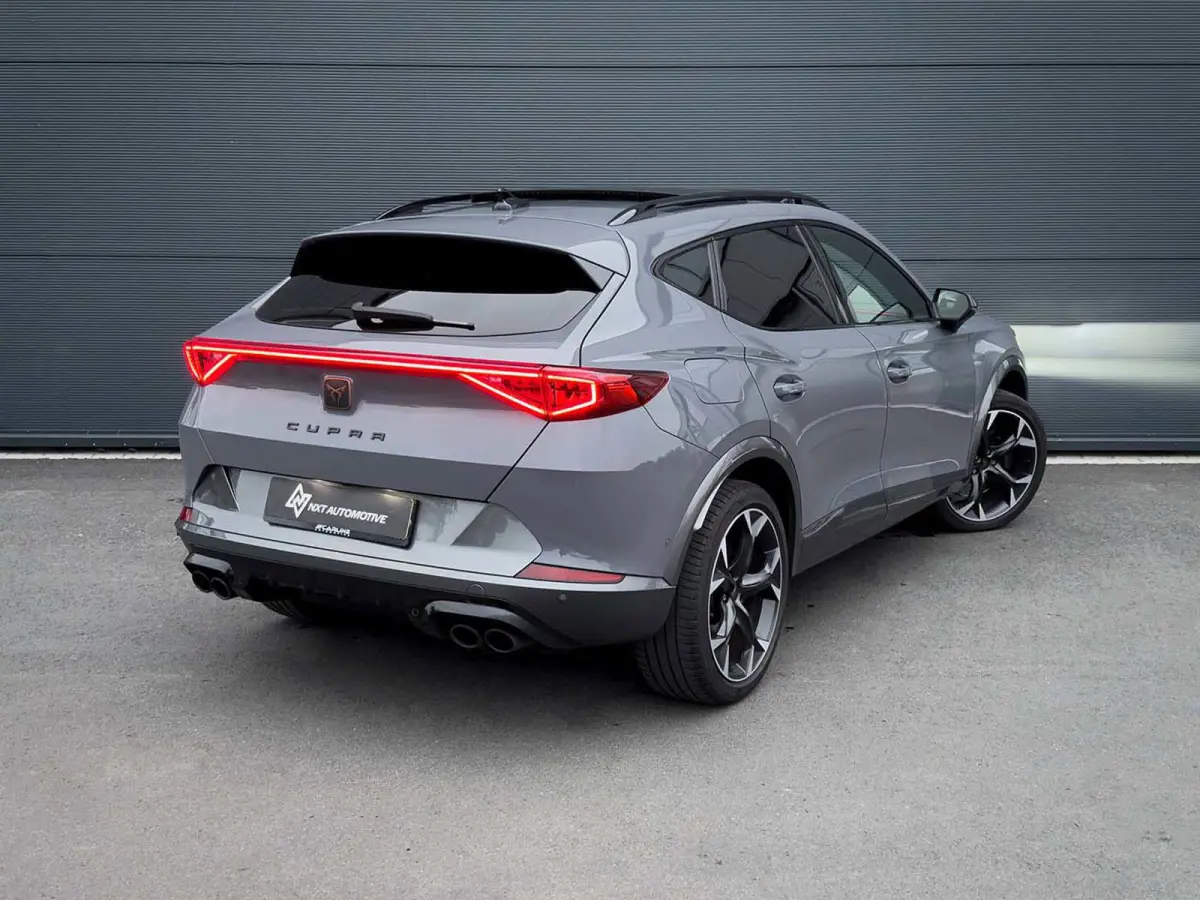 2.0 TSI 4DRIVE VZ, 310PK, Pano, Beats, ACC, Trekhaak, Keyless, graphene grau, Dealer onderhouden, 12 mnd garantie,