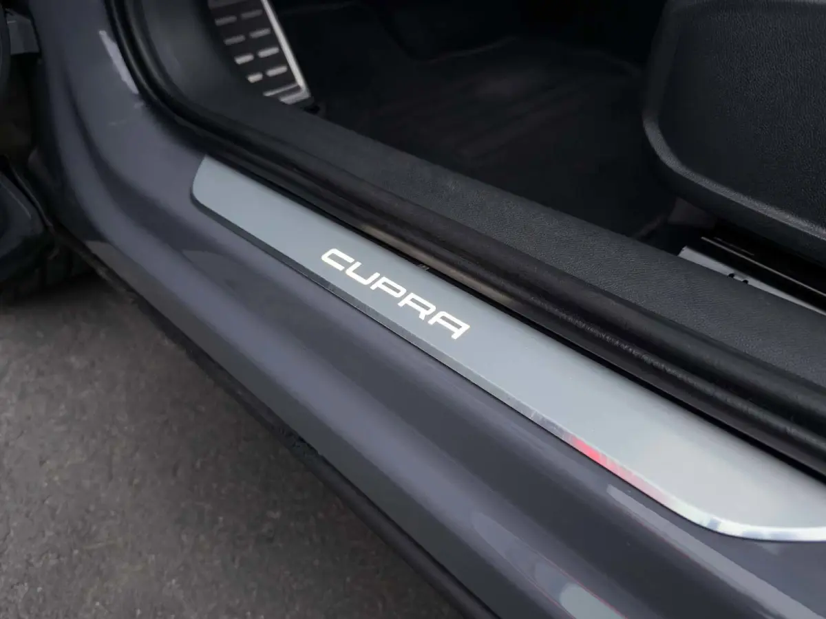 2.0 TSI 4DRIVE VZ, 310PK, Pano, Beats, ACC, Trekhaak, Keyless, graphene grau, Dealer onderhouden, 12 mnd garantie,