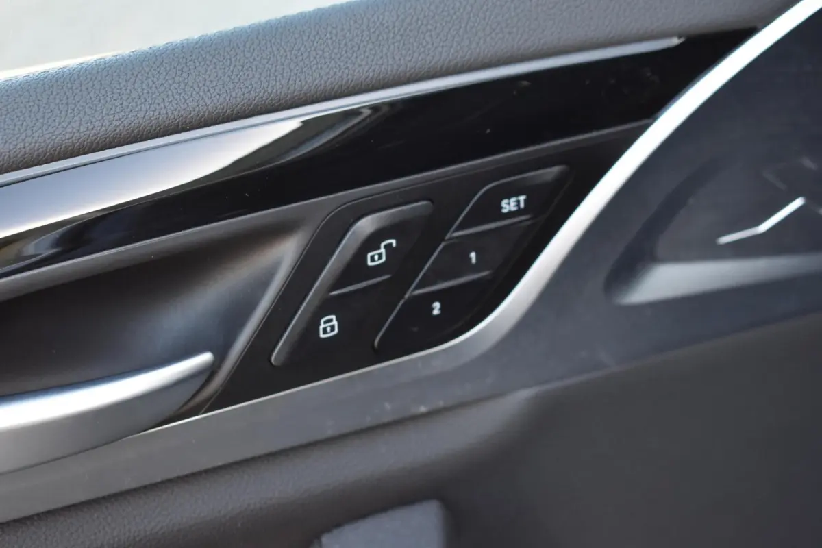 Executive 80 kWh | M Sport | Pano | Leder | 360 Camera |