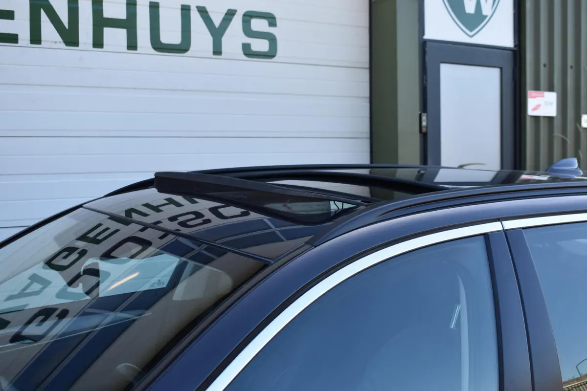 530e Business Edition Plus | Pano | Laser | Leder |