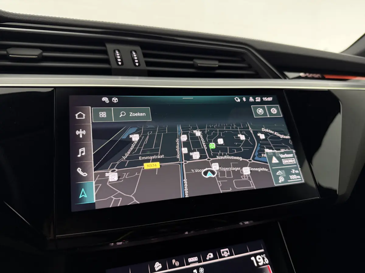 55 quattro S-Line 95 kWh | Snelladen | SOH 91% | Pano | Sfeer | Virtual | Memory | Camera | Cruise | Carplay | Trekhaak | NAP
