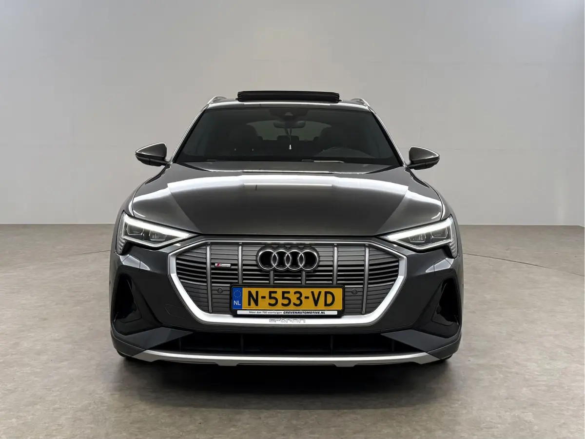 55 quattro S-Line 95 kWh | Snelladen | SOH 91% | Pano | Sfeer | Virtual | Memory | Camera | Cruise | Carplay | Trekhaak | NAP