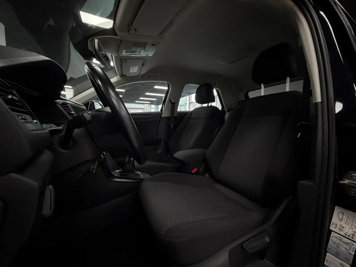 1.0 TSI | Stoelverw. | Clima | Carplay |