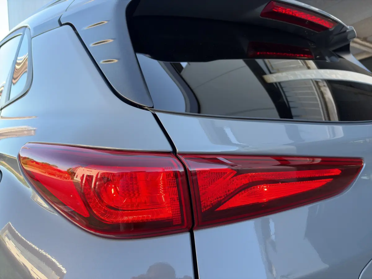 1.6 GDI HEV 141pk Fashion | Premium Audio | Trekhaak | Side Steps | Schuifdak | Climate controle | Dodehoek detectie | Head-up display | Navigatie | Keyless entry | Adaptive cruise controle
