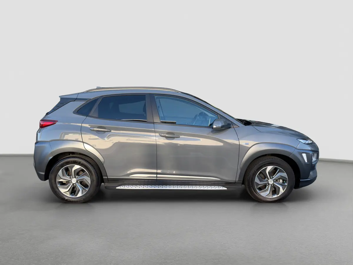 1.6 GDI HEV 141pk Fashion | Premium Audio | Trekhaak | Side Steps | Schuifdak | Climate controle | Dodehoek detectie | Head-up display | Navigatie | Keyless entry | Adaptive cruise controle