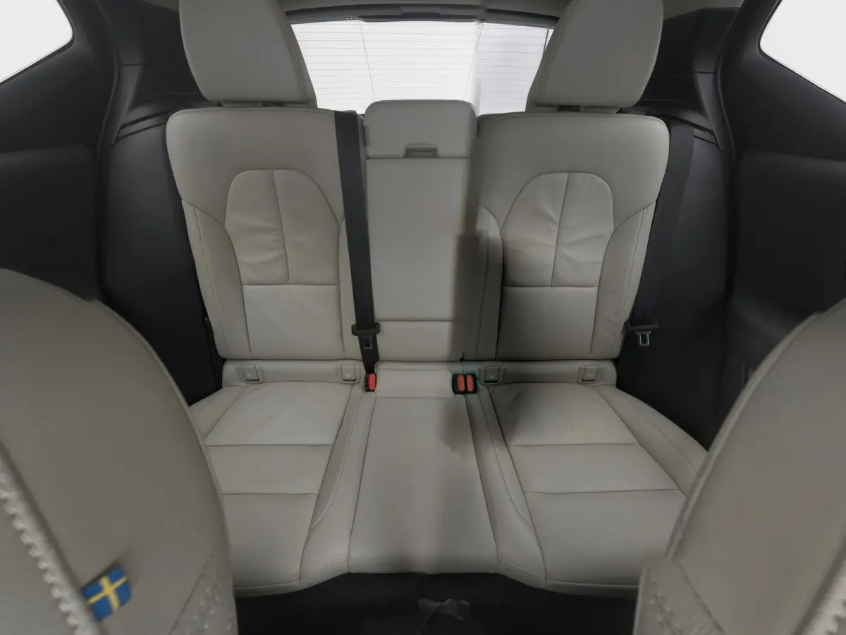 1.5 T4 Recharge Inscription Expression | CAMERA | KEYLESS