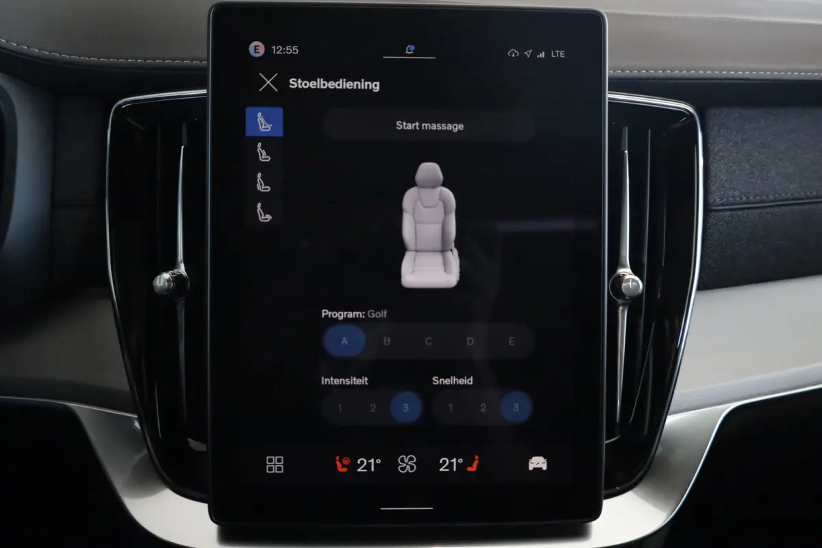 2.0 T8 Plug-in hybrid AWD Ultra Black Edition 7-Pers. | PANO | 360° | B&W | LUCHTVERING | STOELMASSAGE | STOELVENT. | STOEL- EN STUURVERW. | TREKHAAK
