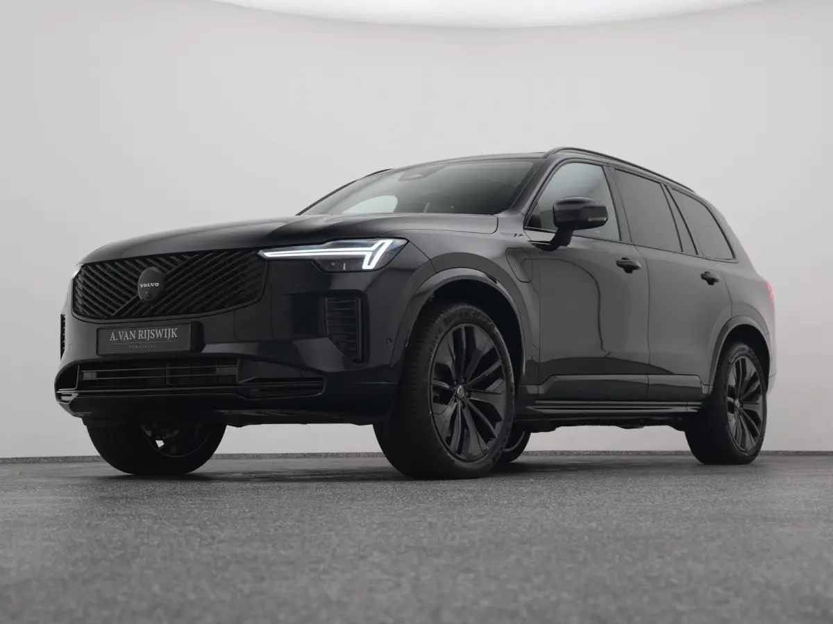 2.0 T8 Plug-in hybrid AWD Ultra Black Edition 7-Pers. | PANO | 360° | B&W | LUCHTVERING | STOELMASSAGE | STOELVENT. | STOEL- EN STUURVERW. | TREKHAAK