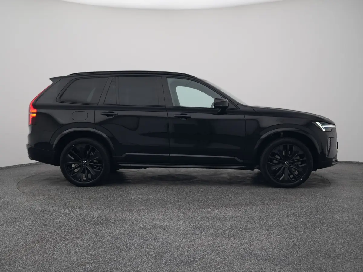 2.0 T8 Plug-in hybrid AWD Ultra Black Edition 7-Pers. | PANO | 360° | B&W | LUCHTVERING | STOELMASSAGE | STOELVENT. | STOEL- EN STUURVERW. | TREKHAAK