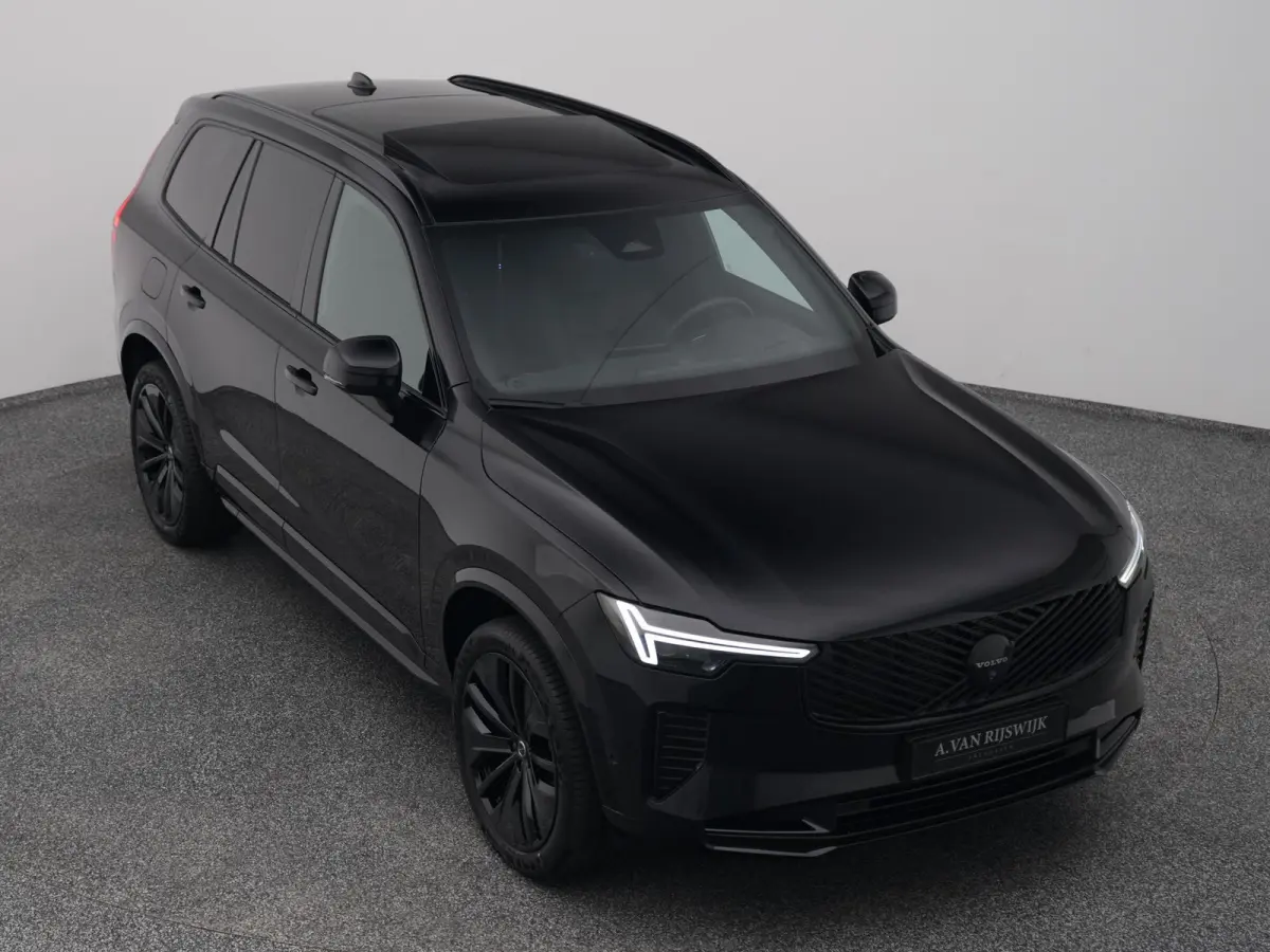 2.0 T8 Plug-in hybrid AWD Ultra Black Edition 7-Pers. | PANO | 360° | B&W | LUCHTVERING | STOELMASSAGE | STOELVENT. | STOEL- EN STUURVERW. | TREKHAAK