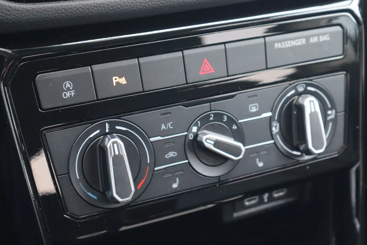 1.0 TSI Life Edition 95PK | Apple Carplay/Android Auto|telefoonintegratie premium | Brake Assist System | Cruise control adaptief met Stop&Go en stuurhulp