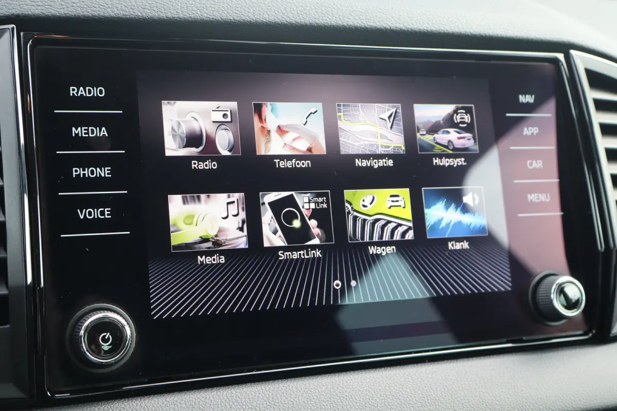 1.5 TSI ACT Business Edition 150PK TREKHAAK | Achteruitrijcamera | Apple Carplay/Android Auto|telefoonintegratie premium | Keyless entry/start