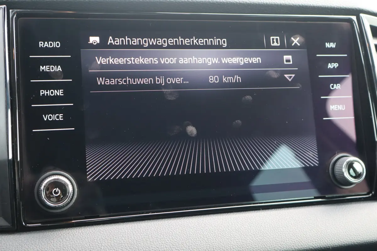 1.5 TSI ACT Business Edition 150PK TREKHAAK | Achteruitrijcamera | Apple Carplay/Android Auto|telefoonintegratie premium | Keyless entry/start