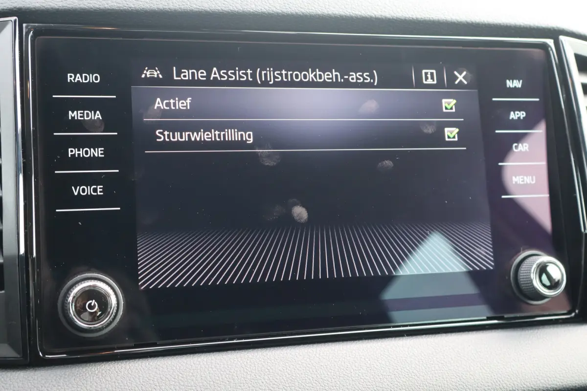 1.5 TSI ACT Business Edition 150PK TREKHAAK | Achteruitrijcamera | Apple Carplay/Android Auto|telefoonintegratie premium | Keyless entry/start