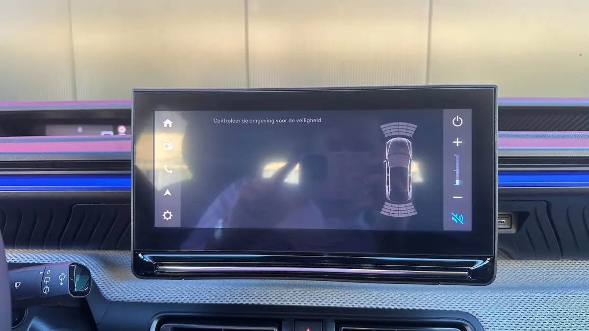 Business 113pk Comfort Range 44 kWh | Apple Carplay / Android Auto | Navigatie | Cruise Control | Parkeersensoren Achter | Lane Assist | Verkeersborden Herkenning | Anti Blokkeer Systeem | A
