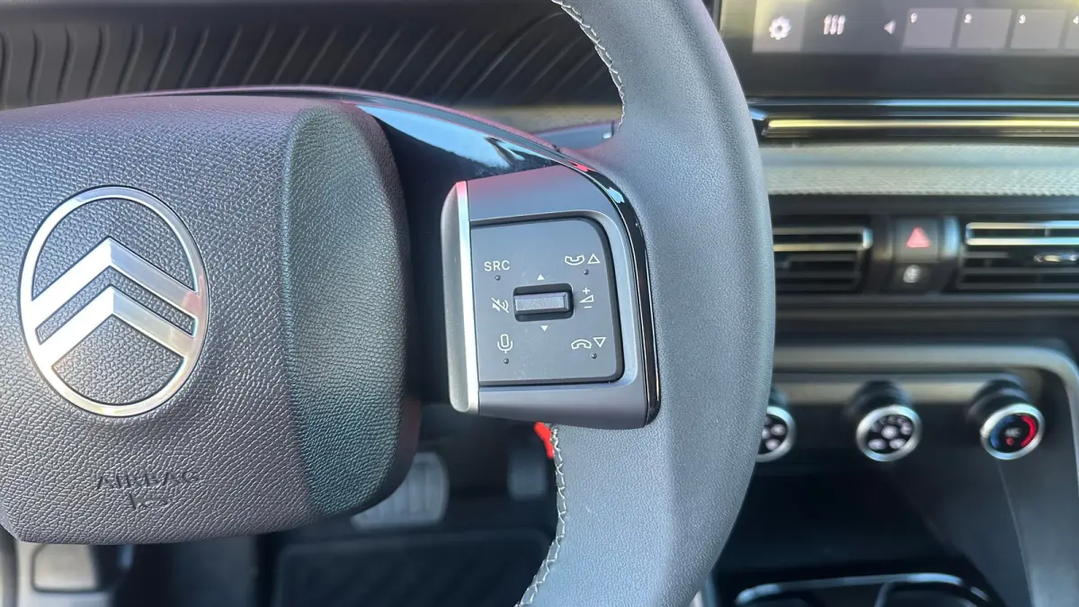 Business 113pk Comfort Range 44 kWh | Apple Carplay / Android Auto | Navigatie | Cruise Control | Parkeersensoren Achter | Lane Assist | Verkeersborden Herkenning | Anti Blokkeer Systeem | A