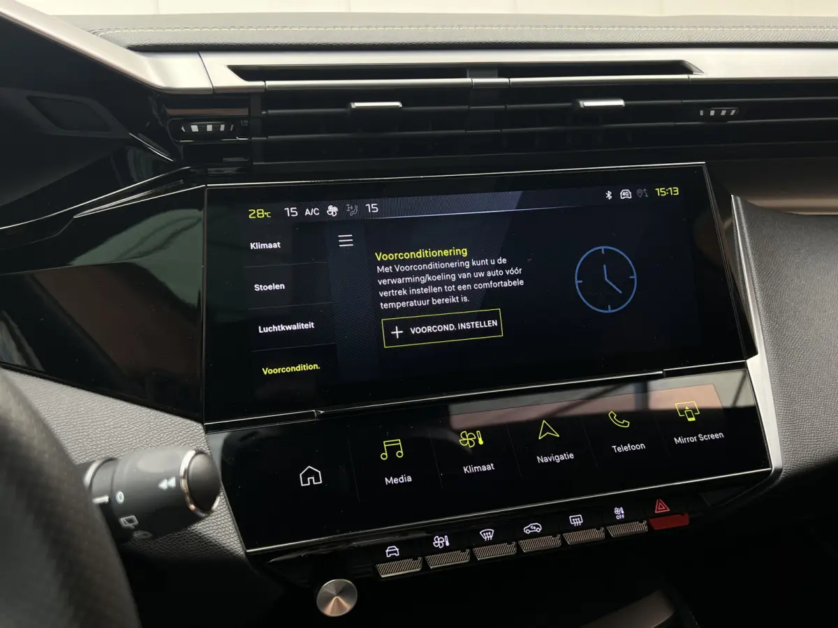 Plug-in Hybrid 225 GT | Automaat | Panoramadak | AGR Comfort Stoelen | Zeer luxe!
