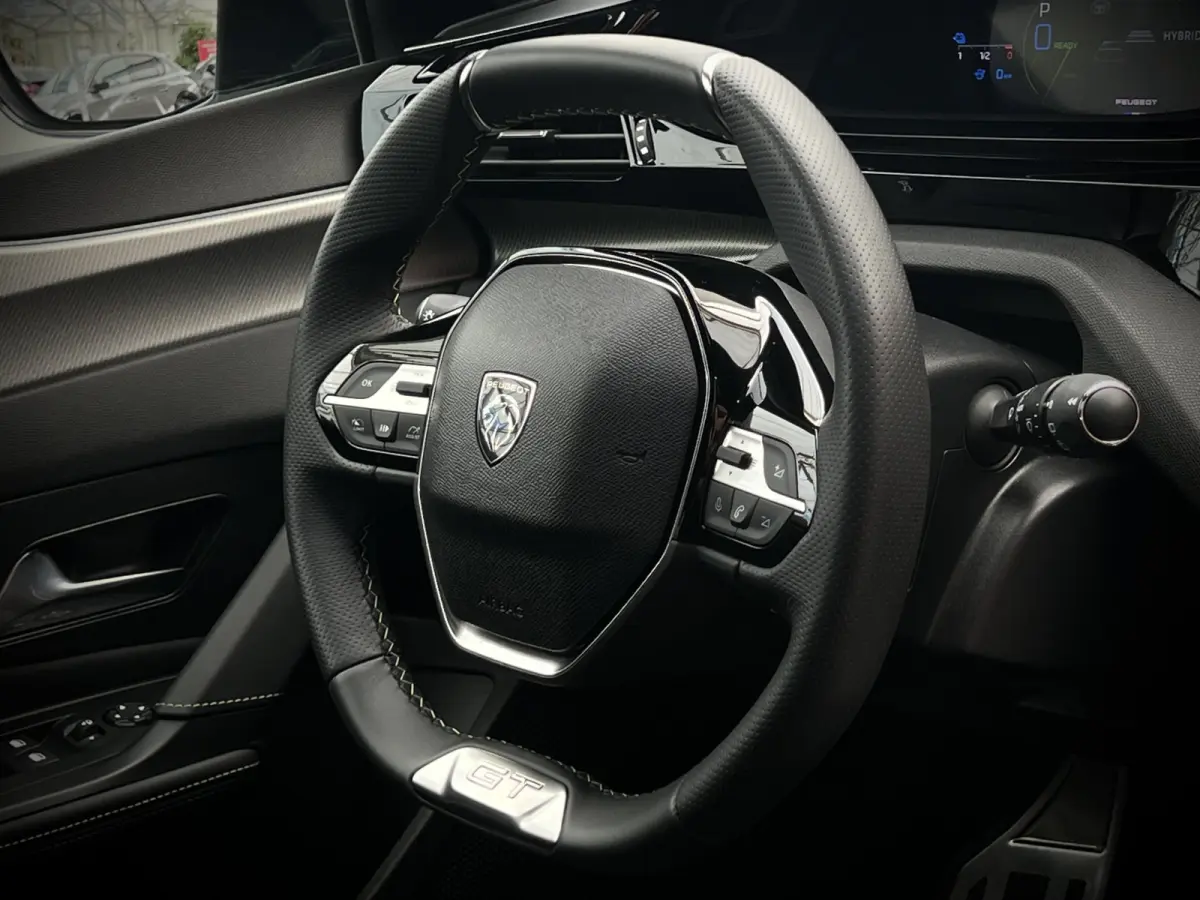 Plug-in Hybrid 225 GT | Automaat | Panoramadak | AGR Comfort Stoelen | Zeer luxe!