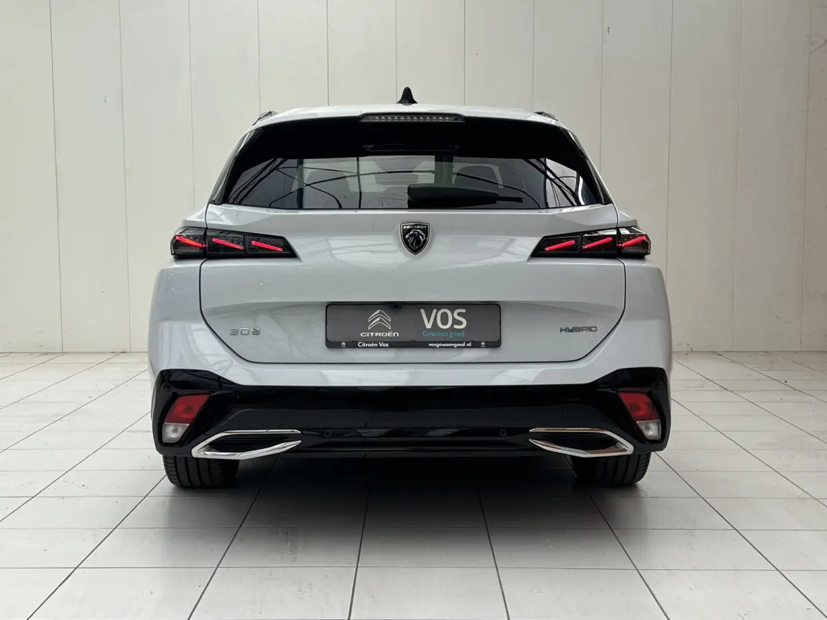 Plug-in Hybrid 225 GT | Automaat | Panoramadak | AGR Comfort Stoelen | Zeer luxe!