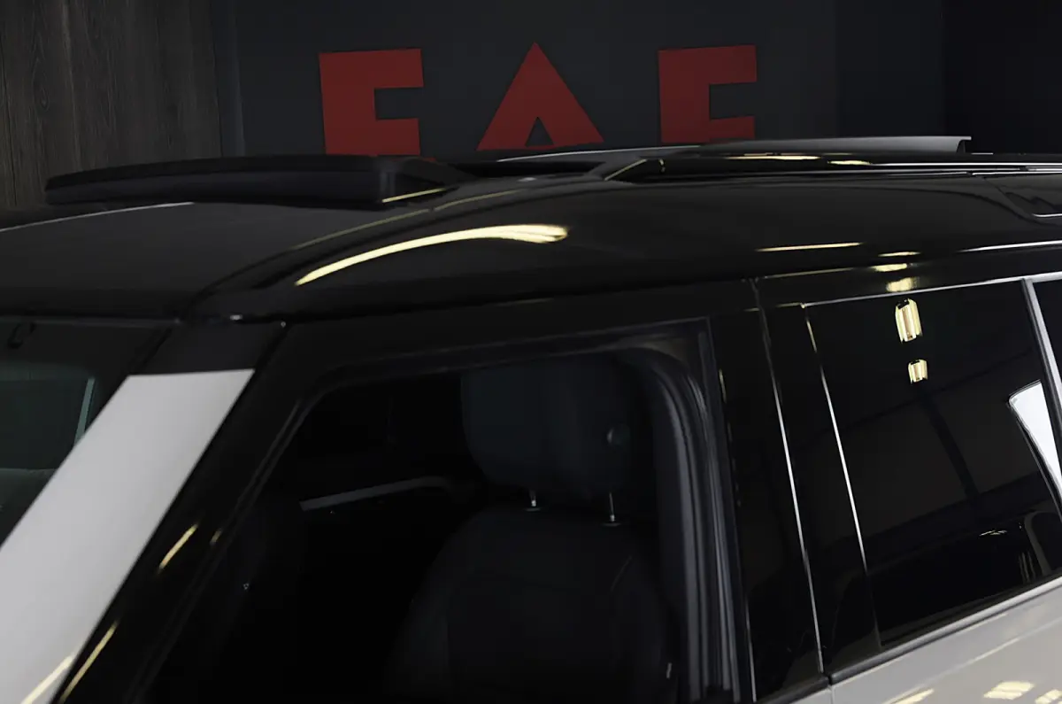 2.0 P300e 110 X-Dynamic SE FACELIFT / Memory / Leder / Meridian / Acc / 360 Camera / Open Panoramadak