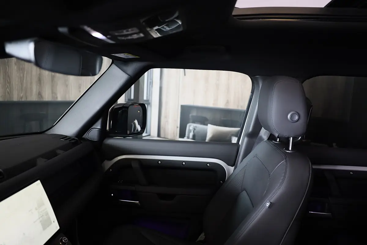 2.0 P300e 110 X-Dynamic SE FACELIFT / Memory / Leder / Meridian / Acc / 360 Camera / Open Panoramadak