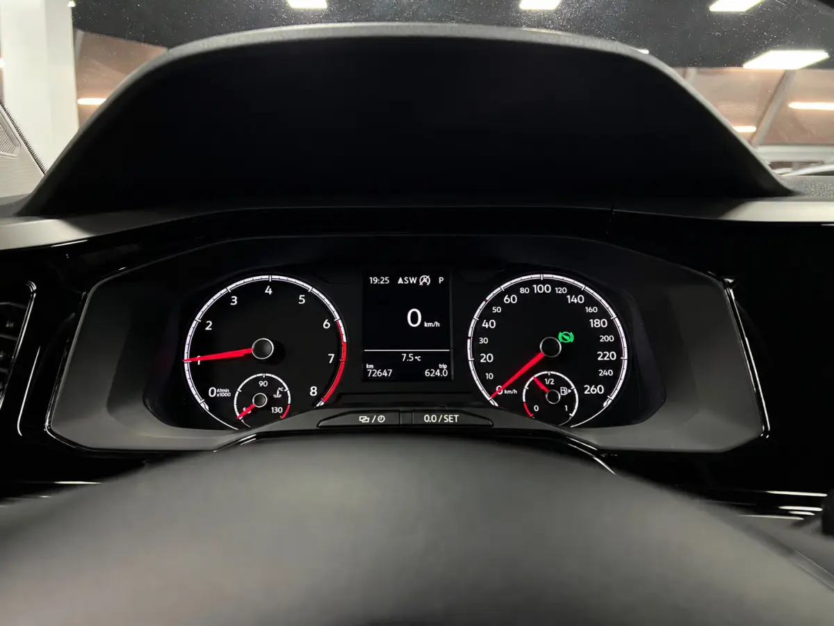 1.0 TSI | Stoelverw. | PDC | Carplay