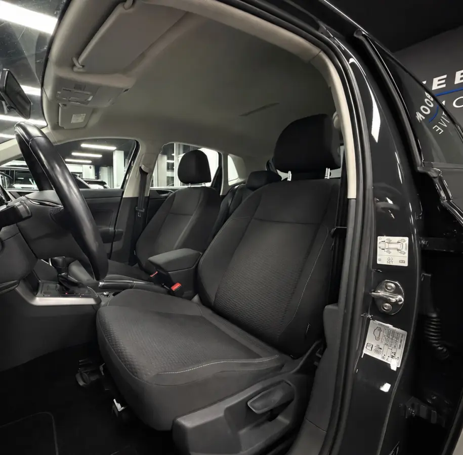 1.0 TSI | Stoelverw. | PDC | Carplay