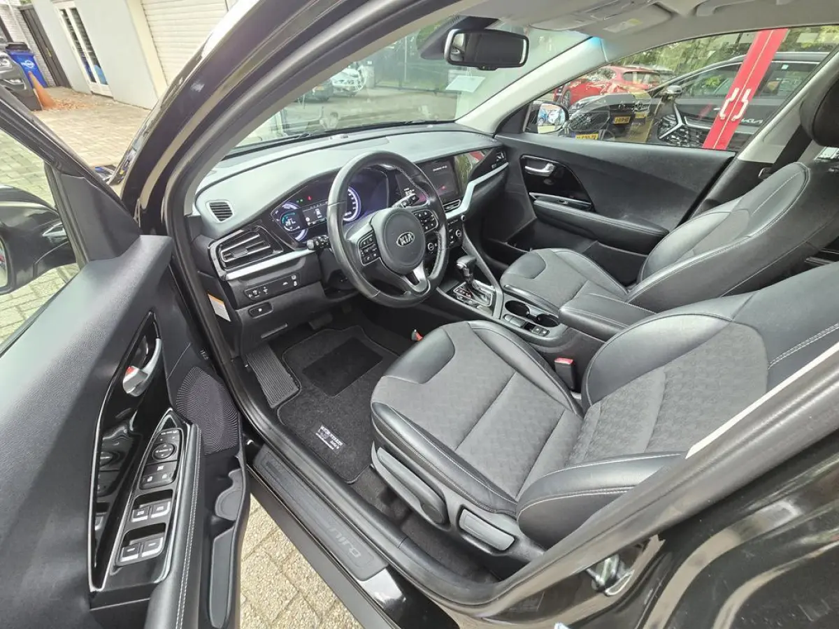 1.6 GDi Hybrid DynamicLine AUTOMAAT Clima|Camera|Adaptive Cruise|Nap!!