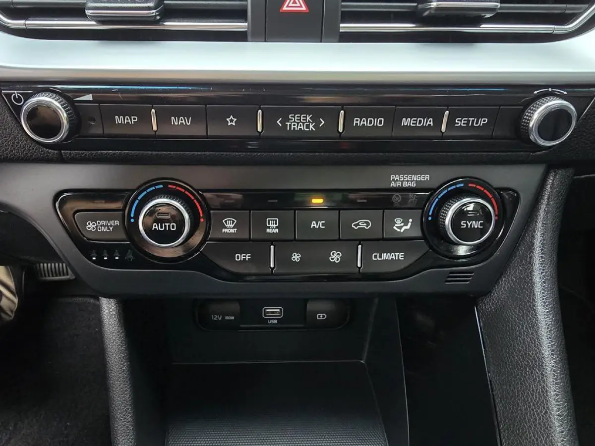 1.6 GDi Hybrid DynamicLine AUTOMAAT Clima|Camera|Adaptive Cruise|Nap!!