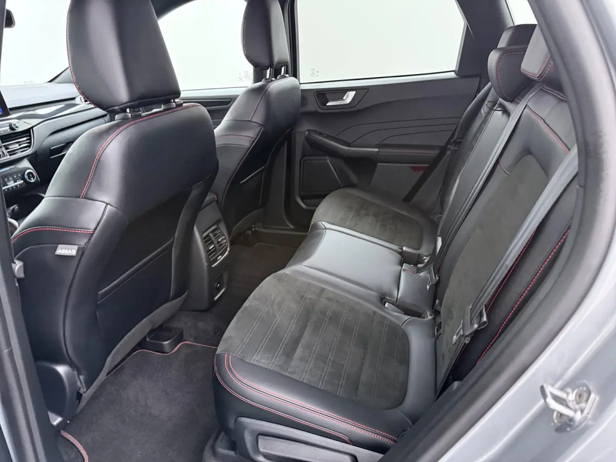 2.5 PHEV ST-Line X | Winter Pack | Technology Pack | Wegklapbare trekhaak |