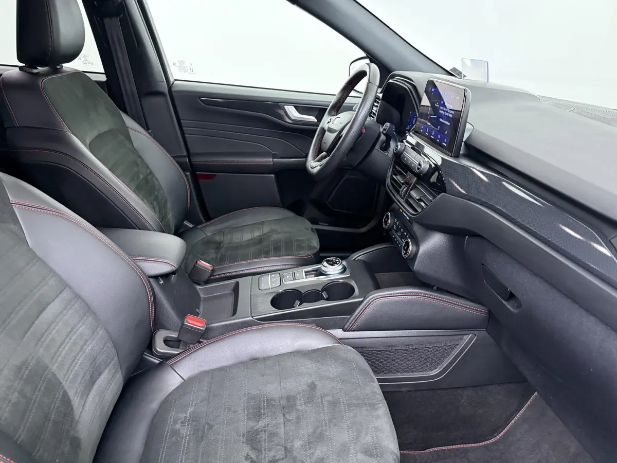 2.5 PHEV ST-Line X | Winter Pack | Technology Pack | Wegklapbare trekhaak |