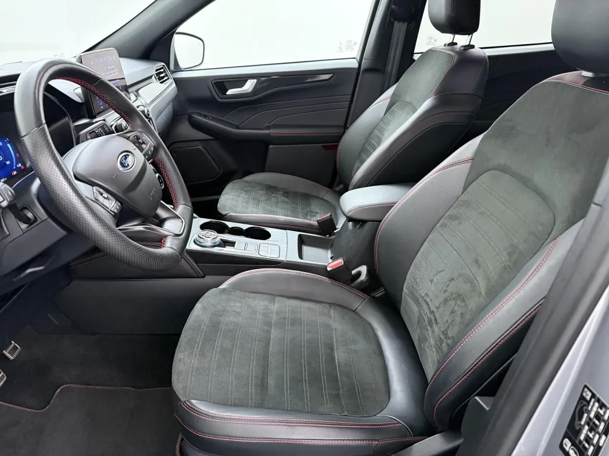 2.5 PHEV ST-Line X | Winter Pack | Technology Pack | Wegklapbare trekhaak |