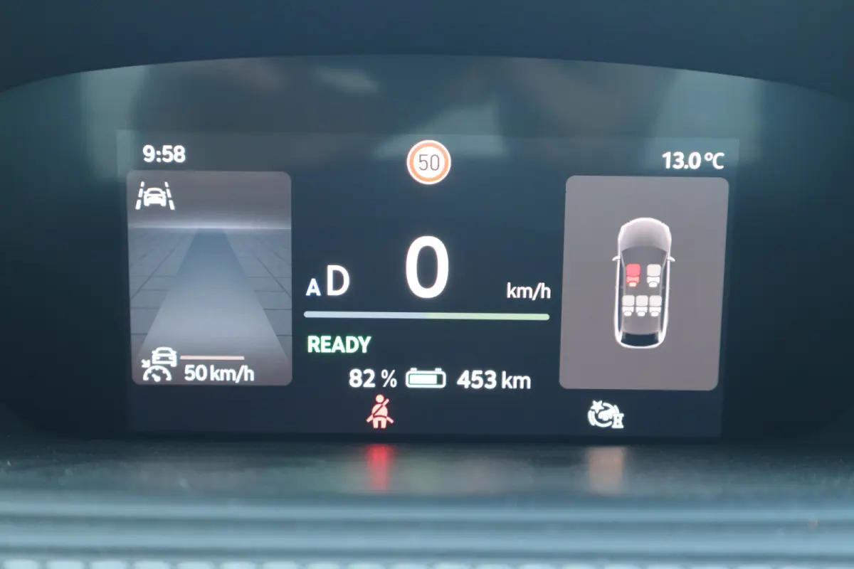 Sportline 286PK | Aansluitpunt voor DC snelladen tot 135kW (85) | Adaptive Cruise control met speed limiter | Bandenspanningscontrolesysteem