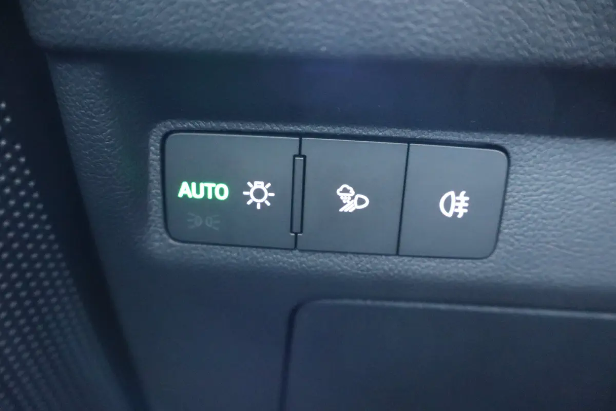 Sportline 286PK | Aansluitpunt voor DC snelladen tot 135kW (85) | Adaptive Cruise control met speed limiter | Bandenspanningscontrolesysteem