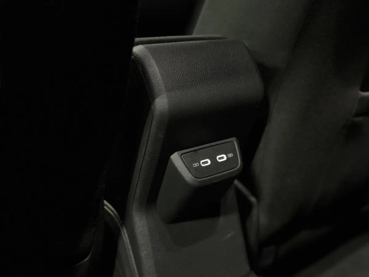 1.5 TSI R-Line|PANO|IQ|VIRTUAL|PDC|CARPLAY