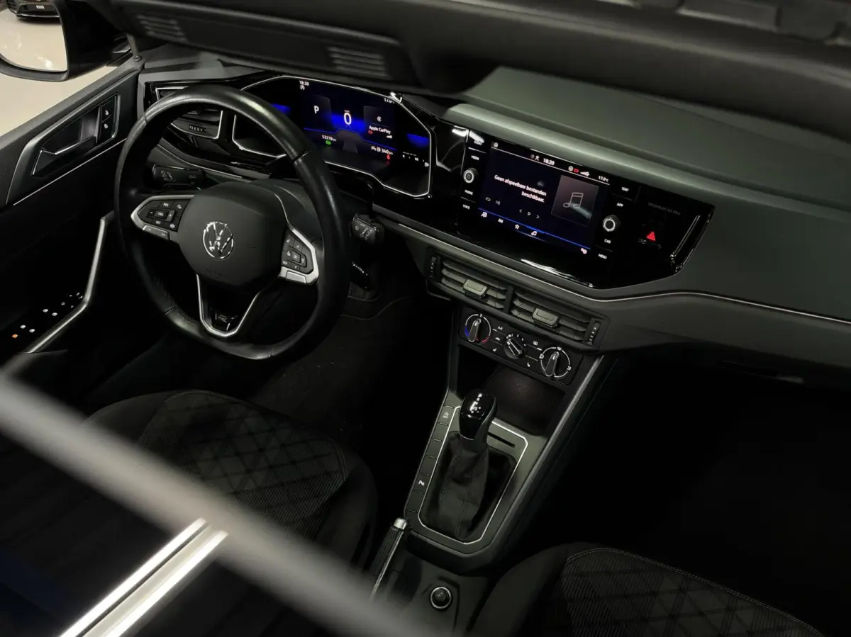 1.5 TSI R-Line|PANO|IQ|VIRTUAL|PDC|CARPLAY