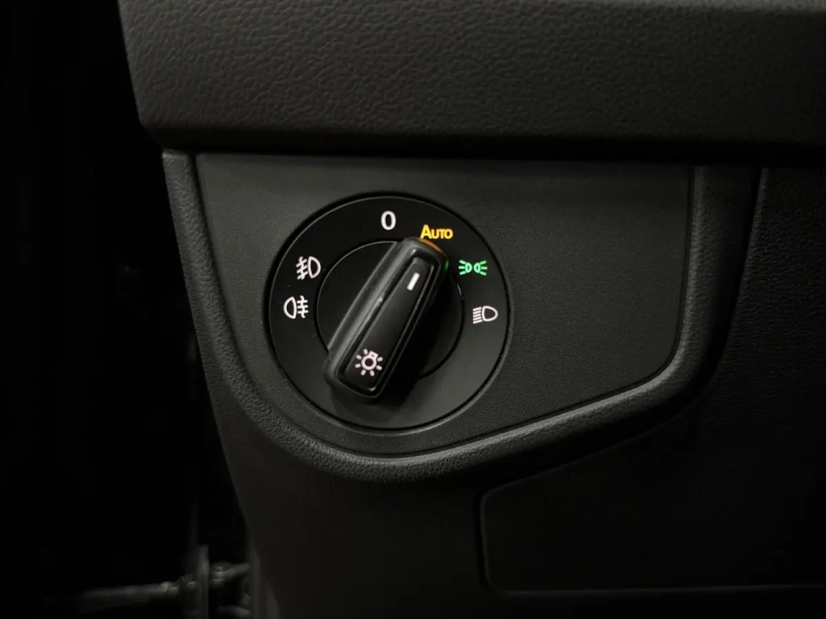 1.5 TSI R-Line|PANO|IQ|VIRTUAL|PDC|CARPLAY
