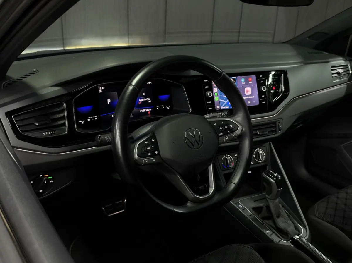 1.5 TSI R-Line|PANO|IQ|VIRTUAL|PDC|CARPLAY