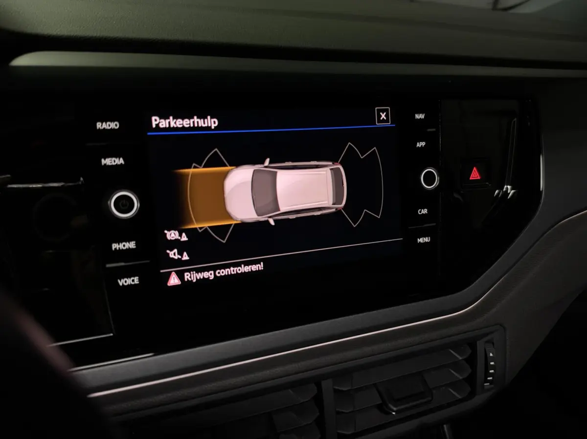 1.5 TSI R-Line|PANO|IQ|VIRTUAL|PDC|CARPLAY