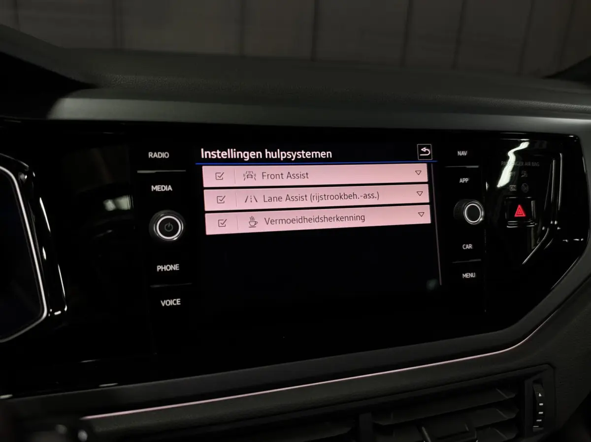1.5 TSI R-Line|PANO|IQ|VIRTUAL|PDC|CARPLAY