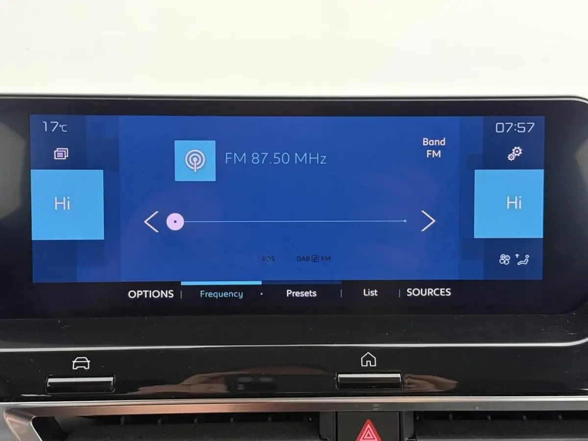 Feel Ed 50 kWh SoH.87% H.Leder/Hud/Ad.Cruise/ 3Fase/Stuurwielverw./Led/18inch/Camera/Nav/CarPlay
