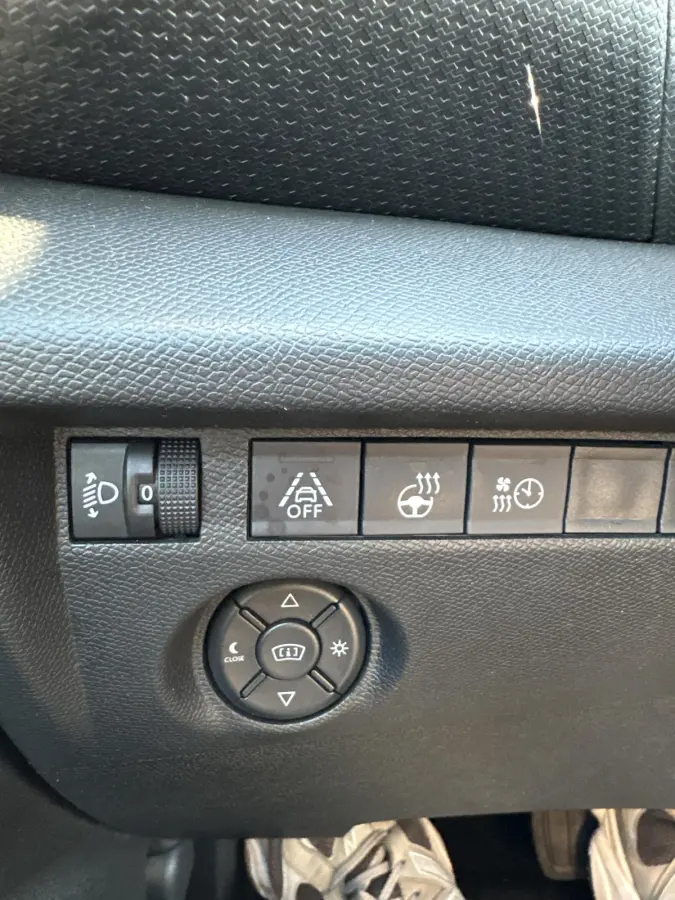 Feel Ed 50 kWh SoH.87% H.Leder/Hud/Ad.Cruise/ 3Fase/Stuurwielverw./Led/18inch/Camera/Nav/CarPlay