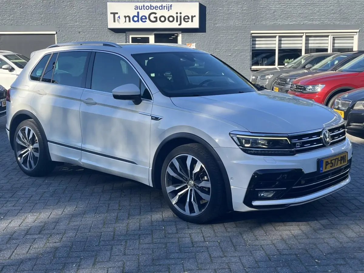 1.4 TSi DSG 4Motion Highline R-LINE | LEER | EL. TREKHAAK | 360 CAMERA | 20"| HUD | STANDKACHEL |