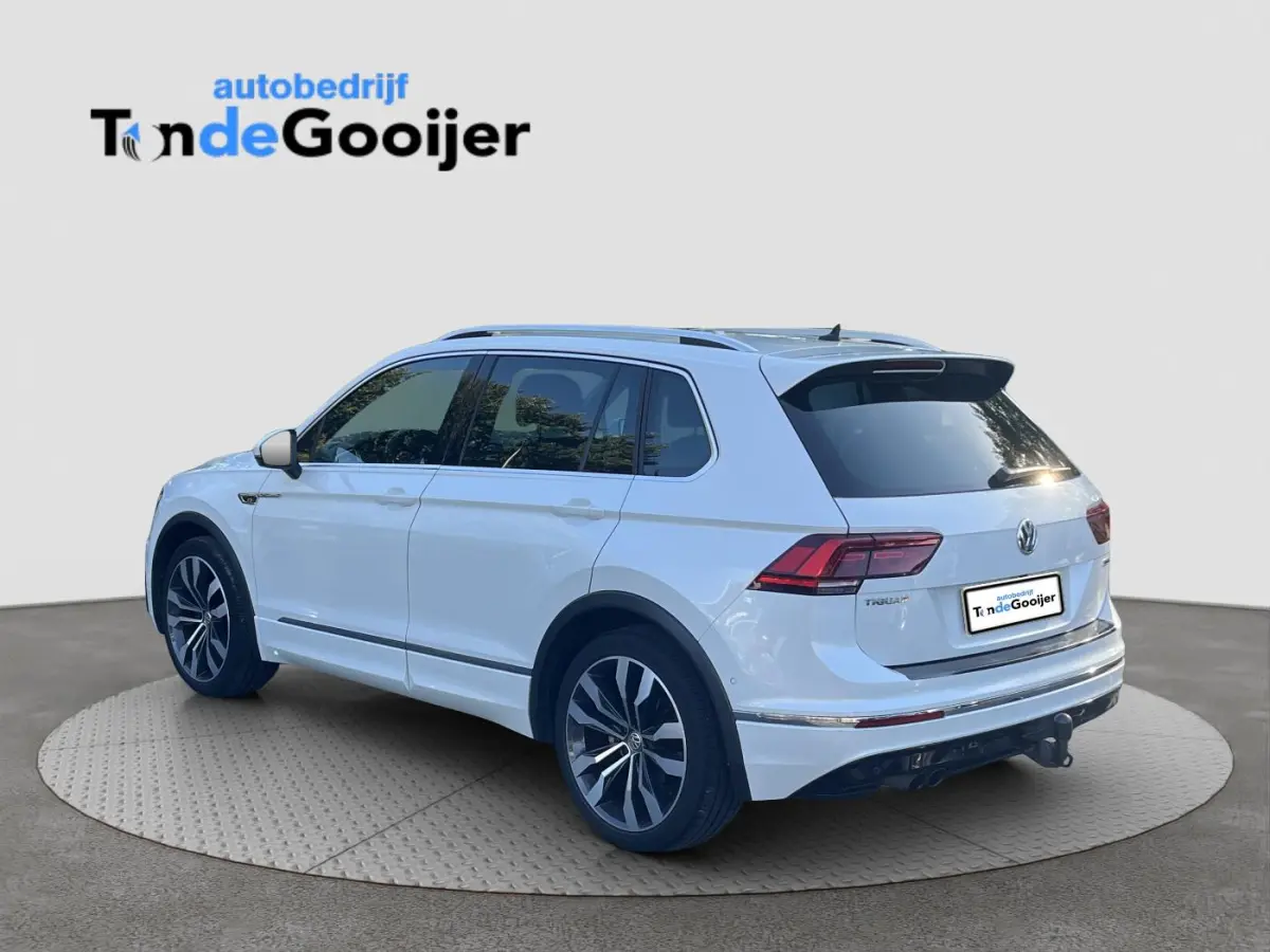 1.4 TSi DSG 4Motion Highline R-LINE | LEER | EL. TREKHAAK | 360 CAMERA | 20"| HUD | STANDKACHEL |