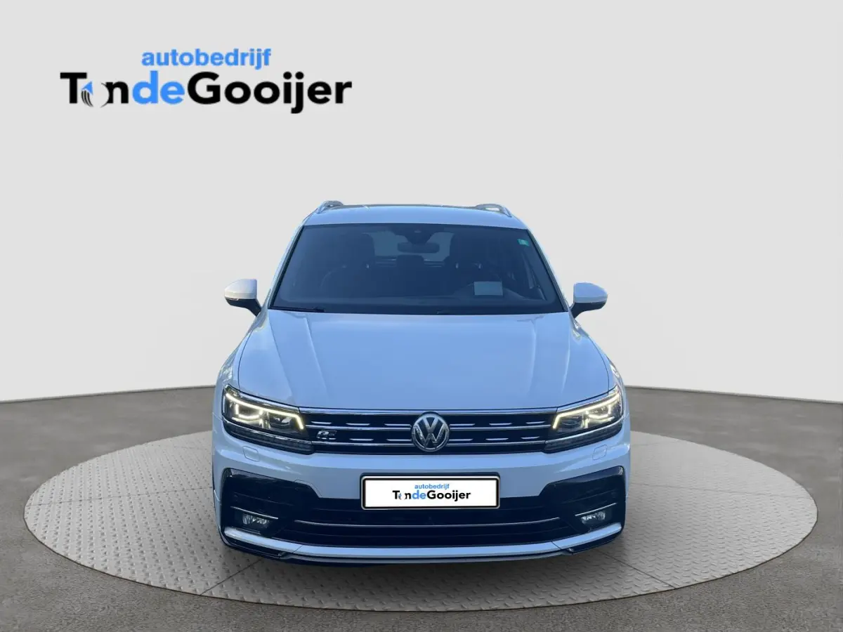 1.4 TSi DSG 4Motion Highline R-LINE | LEER | EL. TREKHAAK | 360 CAMERA | 20"| HUD | STANDKACHEL |