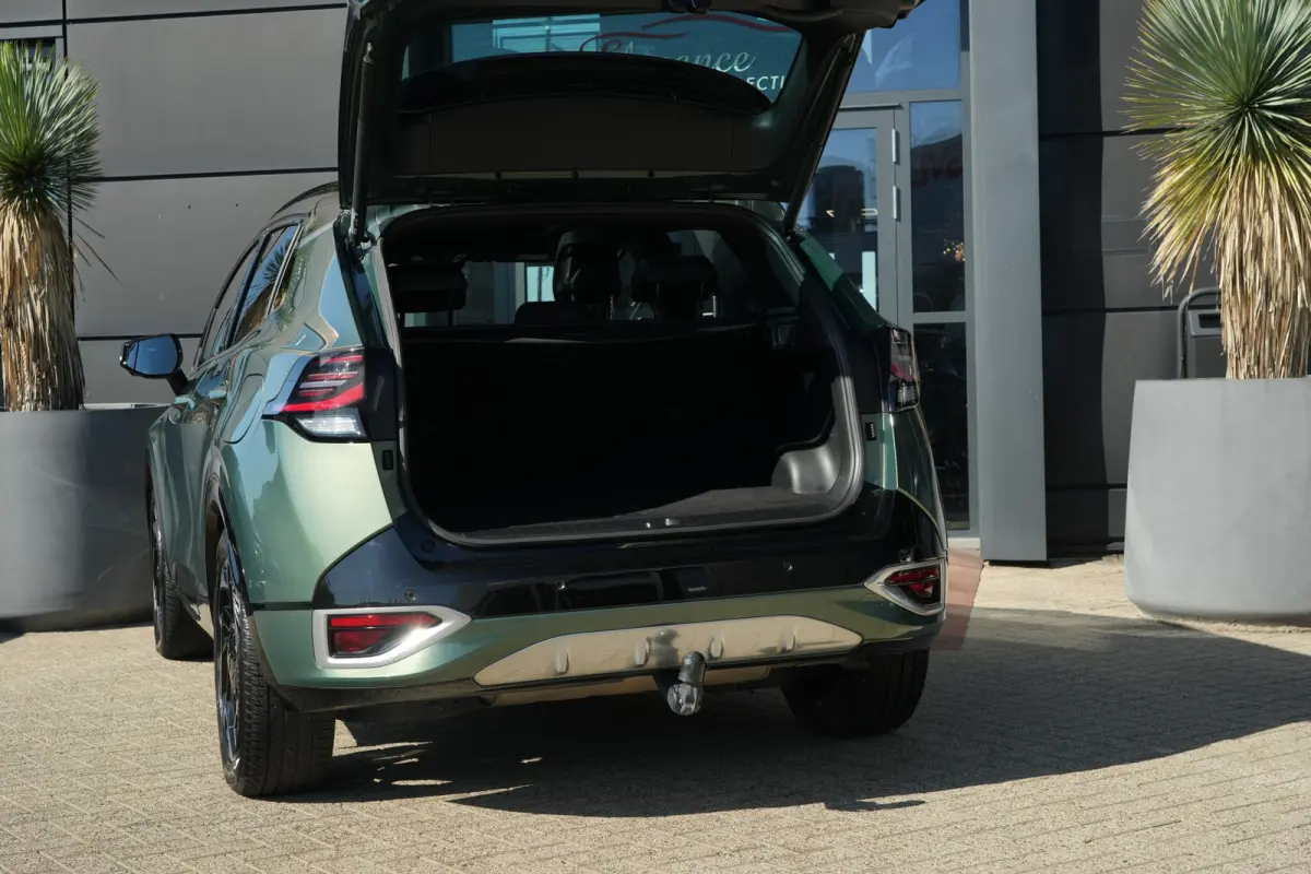 1.6 T-GDi Plug-in Hybrid AWD GT-PlusLine | 265 PK | Panoramadak | 360° Camera | Stoelventilatie | Trekhaak | Kia Sportage 1.6 T-GDi Plug-in Hybrid AWD GT-PlusLine met 1.6 liter 4-cilinder b